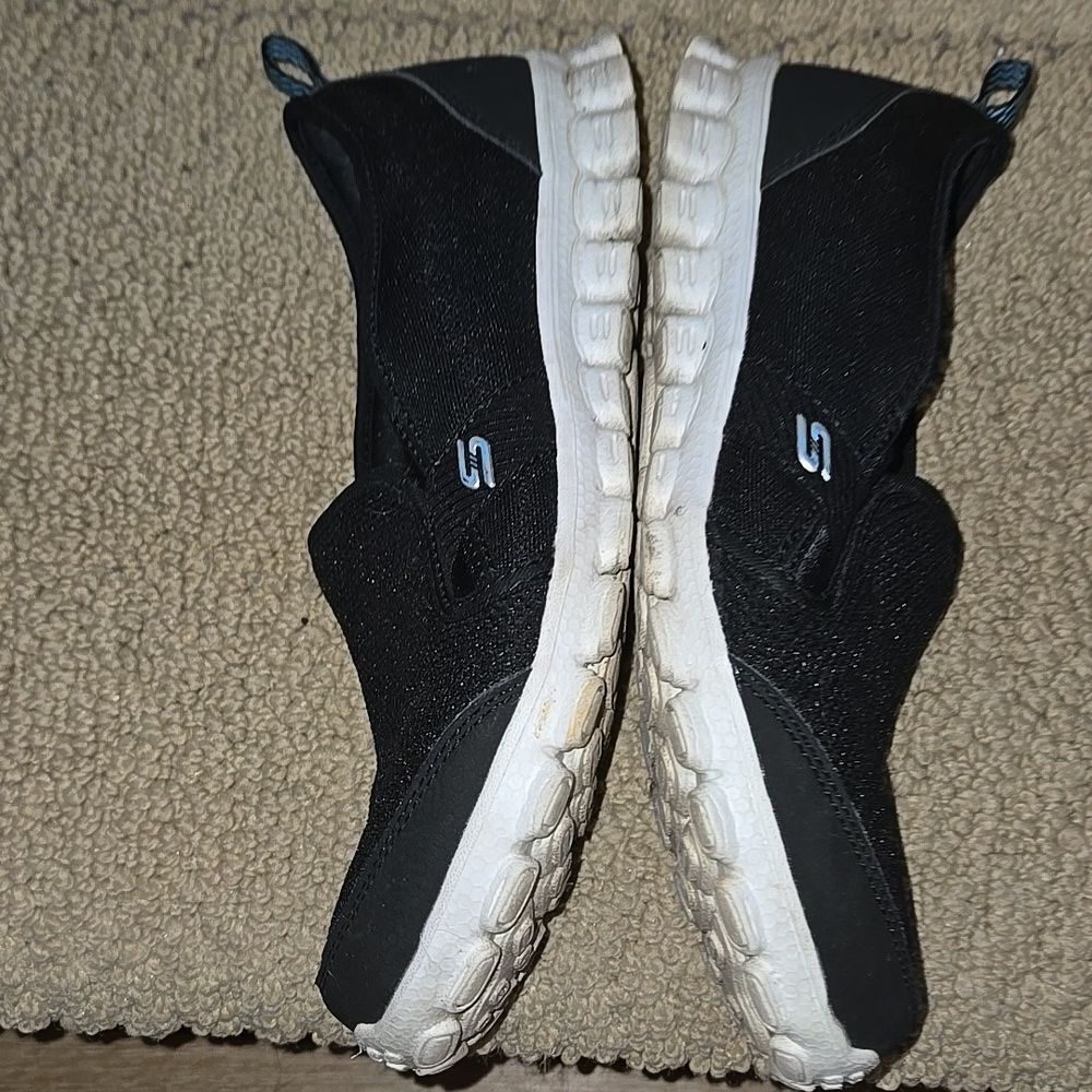 Skechers Black Slip-On Shoes Size 7 Womens - Picture 11 of 15